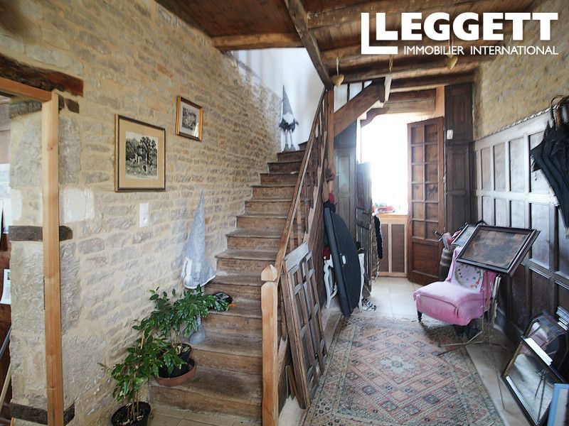 Property photo 3 of 10