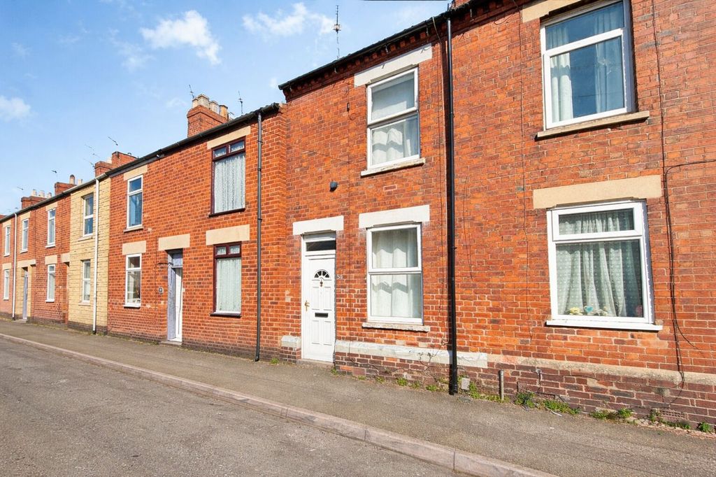 Property photo 1 of 12