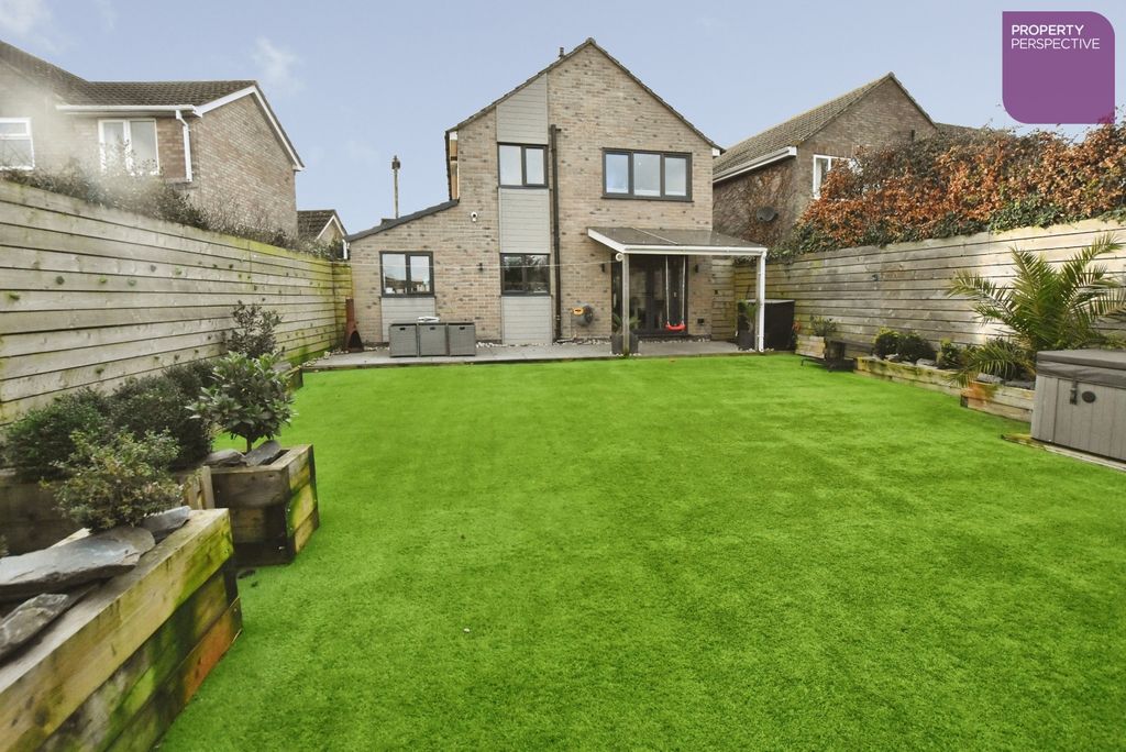 Property photo 3 of 19 Pbox-Img.Jpg