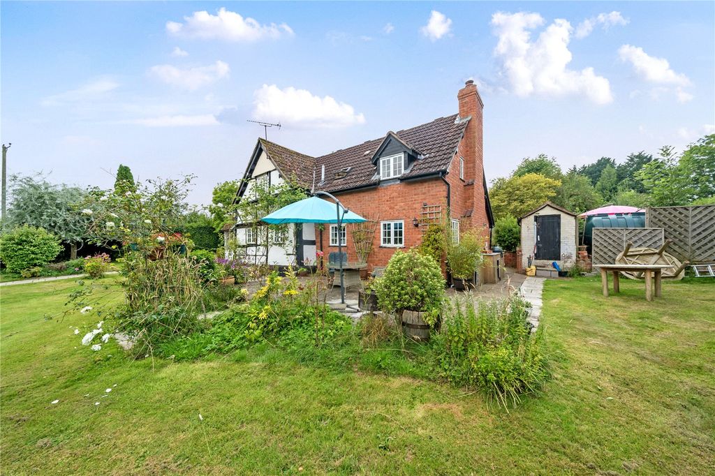 Property photo 1 of 27 Picture No. 21