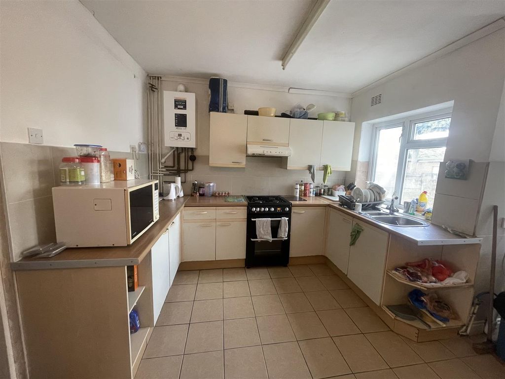 Property photo 1 of 5 Img_8412 (1).Jpg