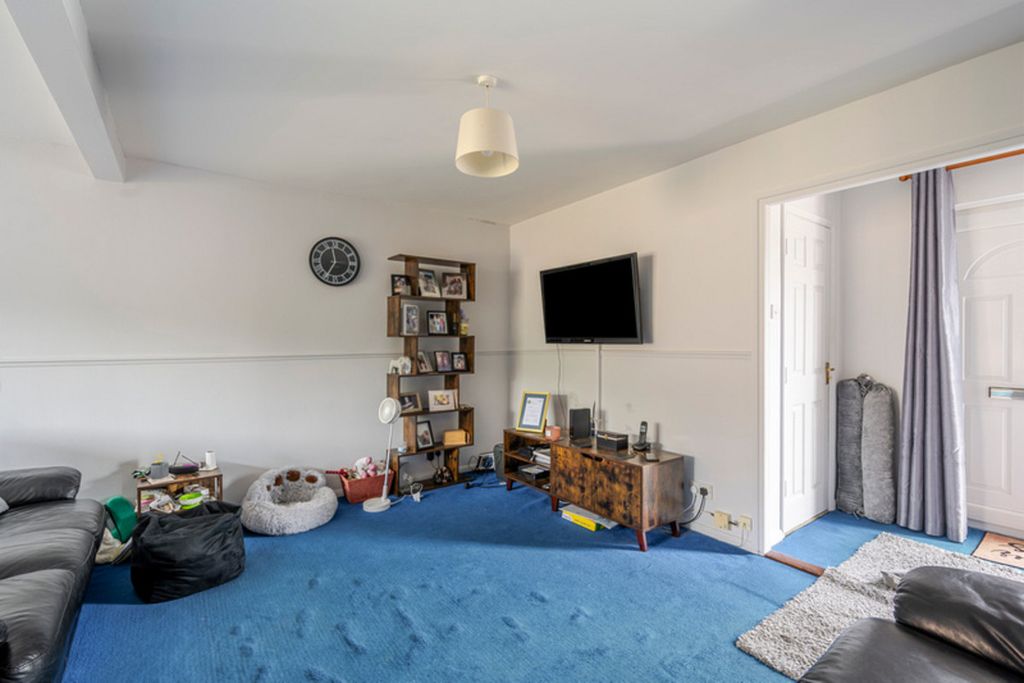 Property photo 3 of 22