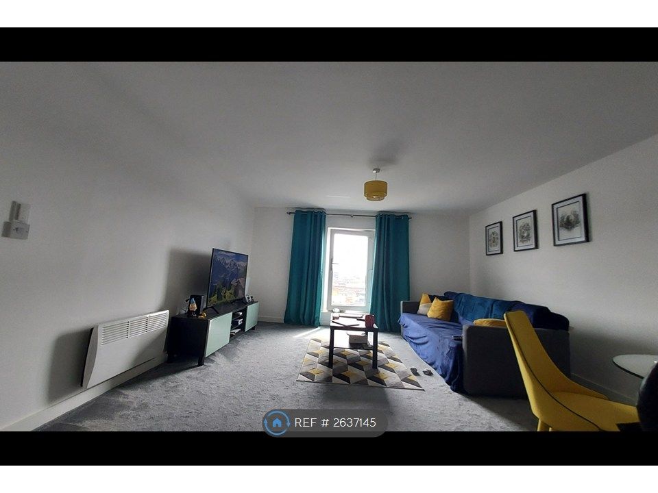 Property photo 2 of 12