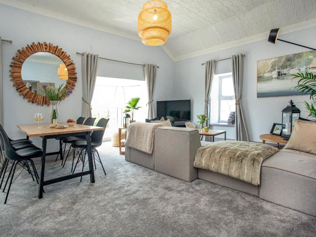 Property photo 1 of 20 Picture No. 01