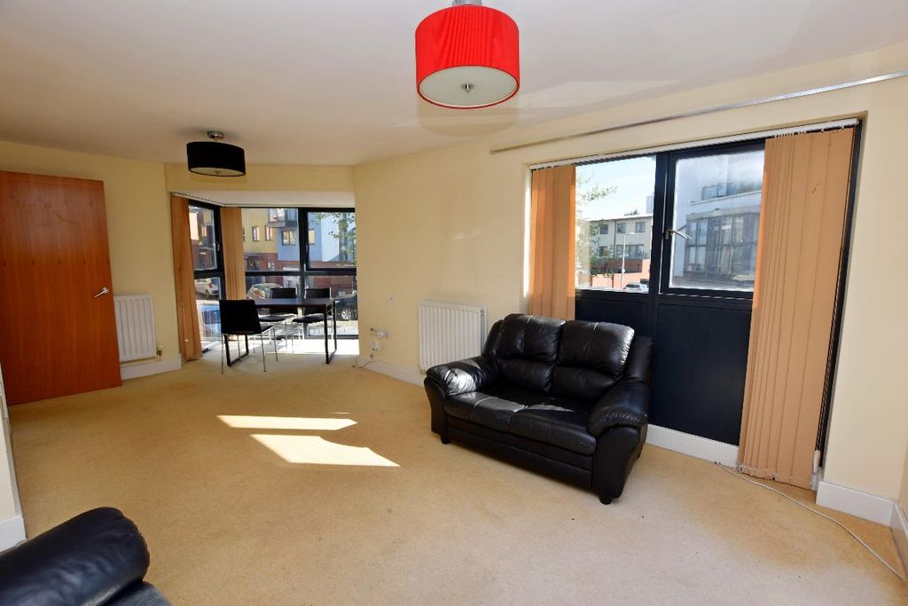 Property photo 2 of 15