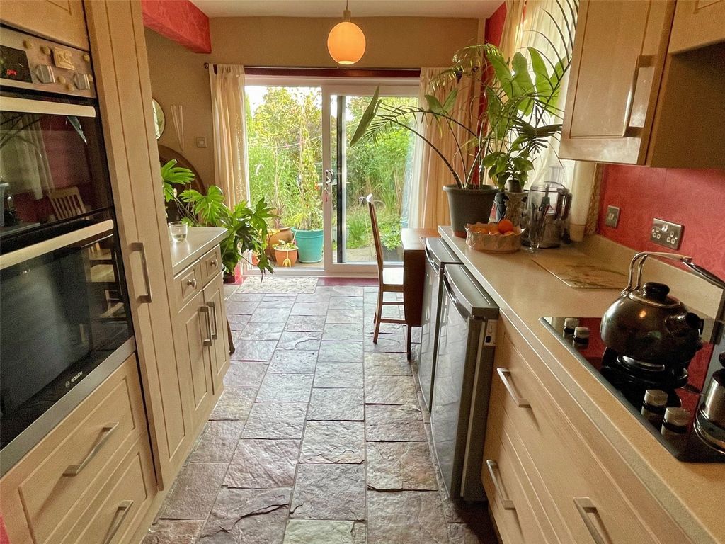 Property photo 2 of 20 Kitchen Diner