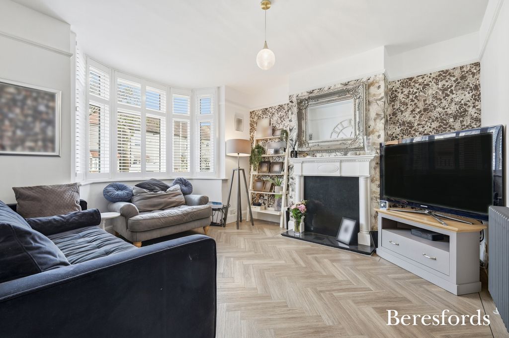 Property photo 3 of 26 Picture No. 22