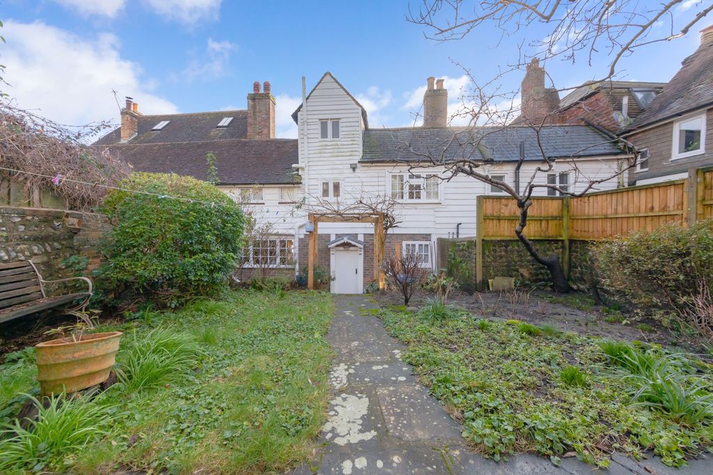 Property photo 1 of 26