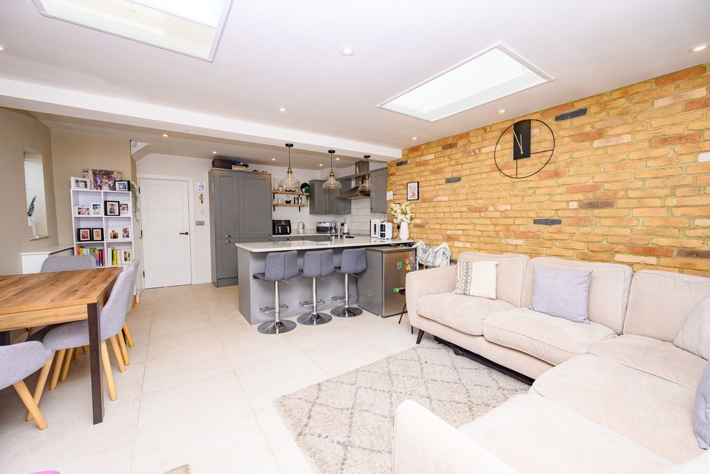 Property photo 2 of 16 Open Plan Living Area
