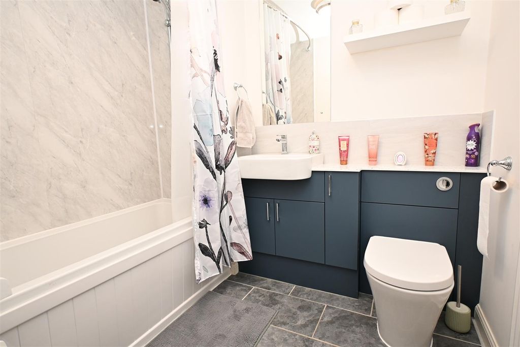 Property photo 3 of 13 Refitted- Bathroom