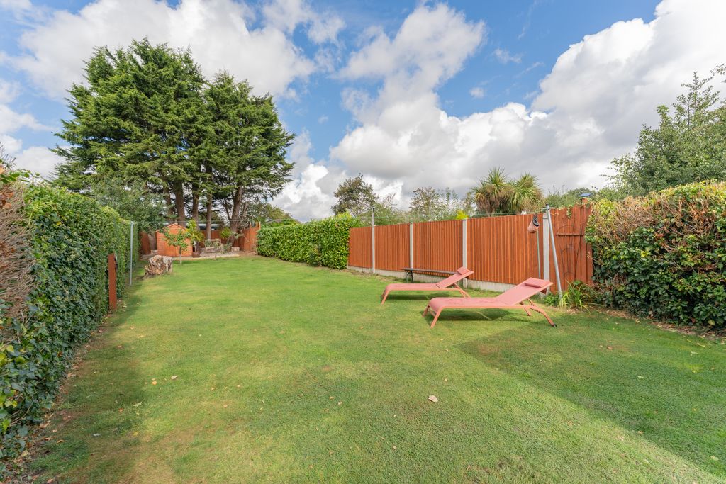 Property photo 2 of 27 Rear Of The Large Garden