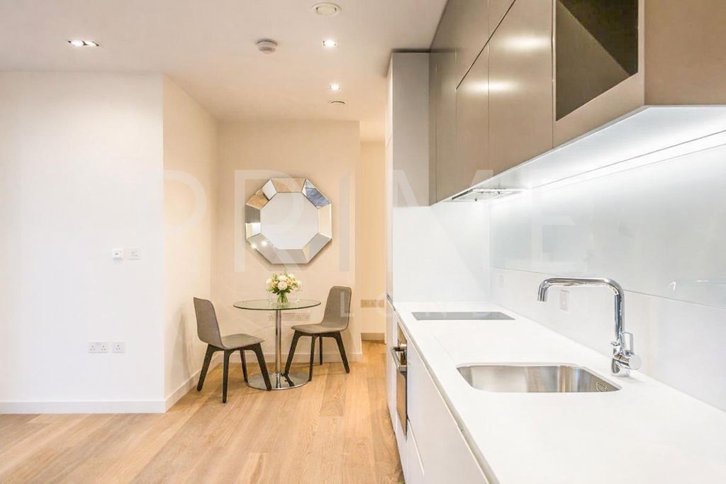 Property photo 2 of 10 Fp15.Jpg