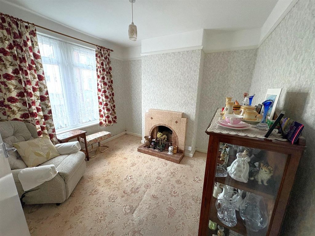 Property photo 3 of 15 Img_1085.Jpg