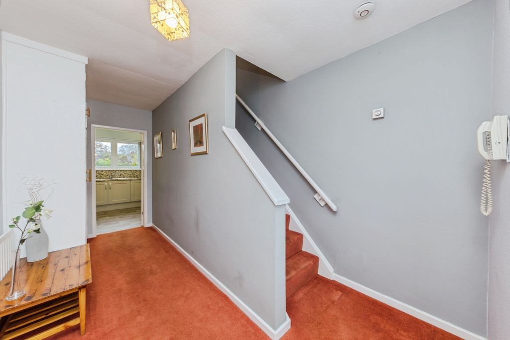 Property photo 2 of 19 Pbox-Img.Jpg