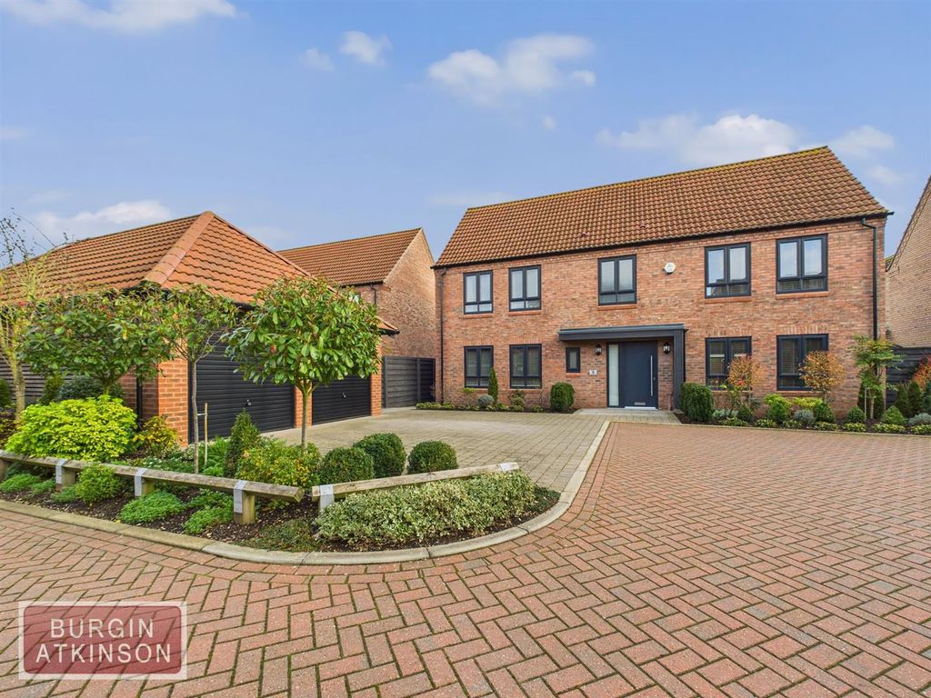 Property photo 1 of 46 Cam01619G0-Pr0178-Still049.Jpg