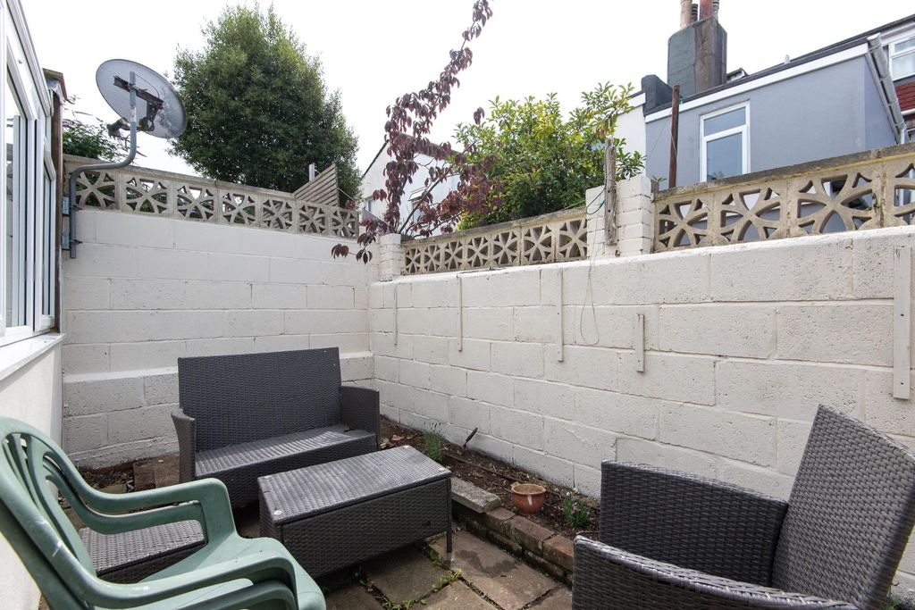 Additional image 33 of 7 bed semi-detached house to rentBernard Road, Brighton BN2