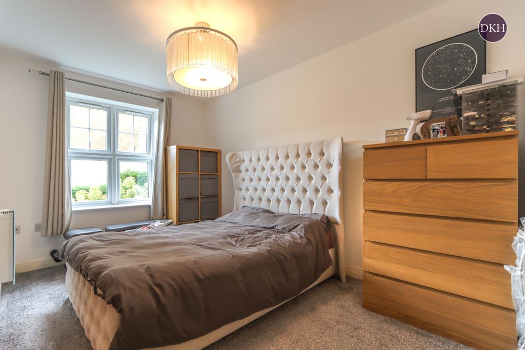 Property photo 3 of 11 Picture No. 02