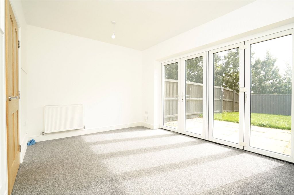 Property photo 3 of 27 Picture No. 07