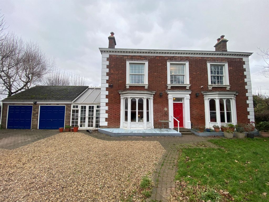 Property photo 1 of 34