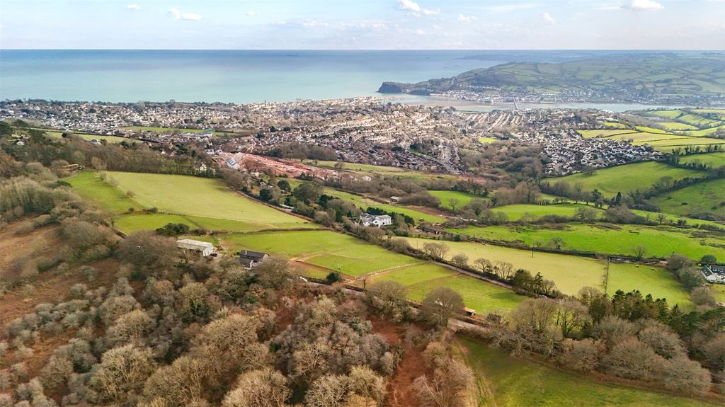 Property photo 2 of 3 Picture No. 02