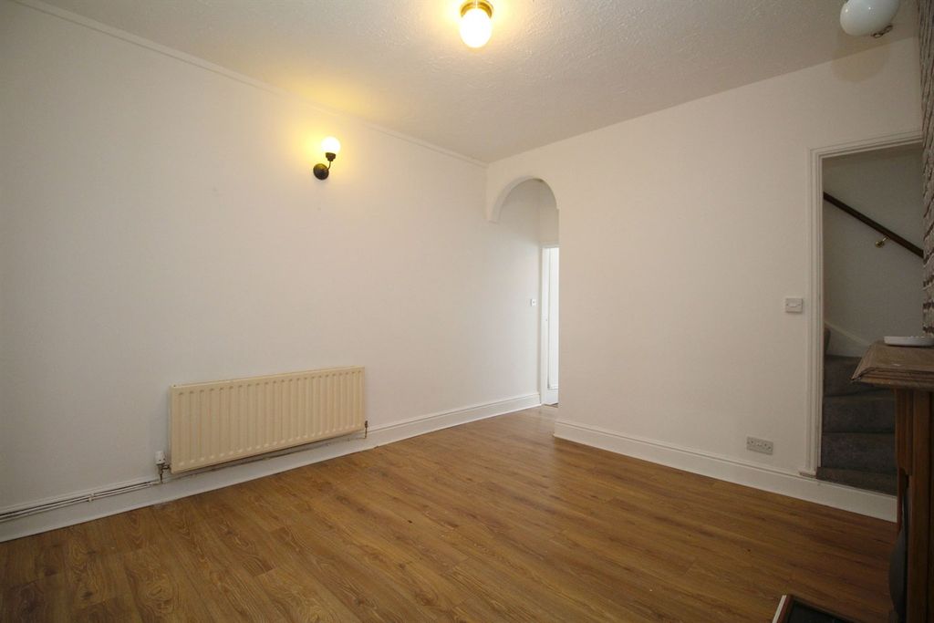 Property photo 3 of 24 Dining Area