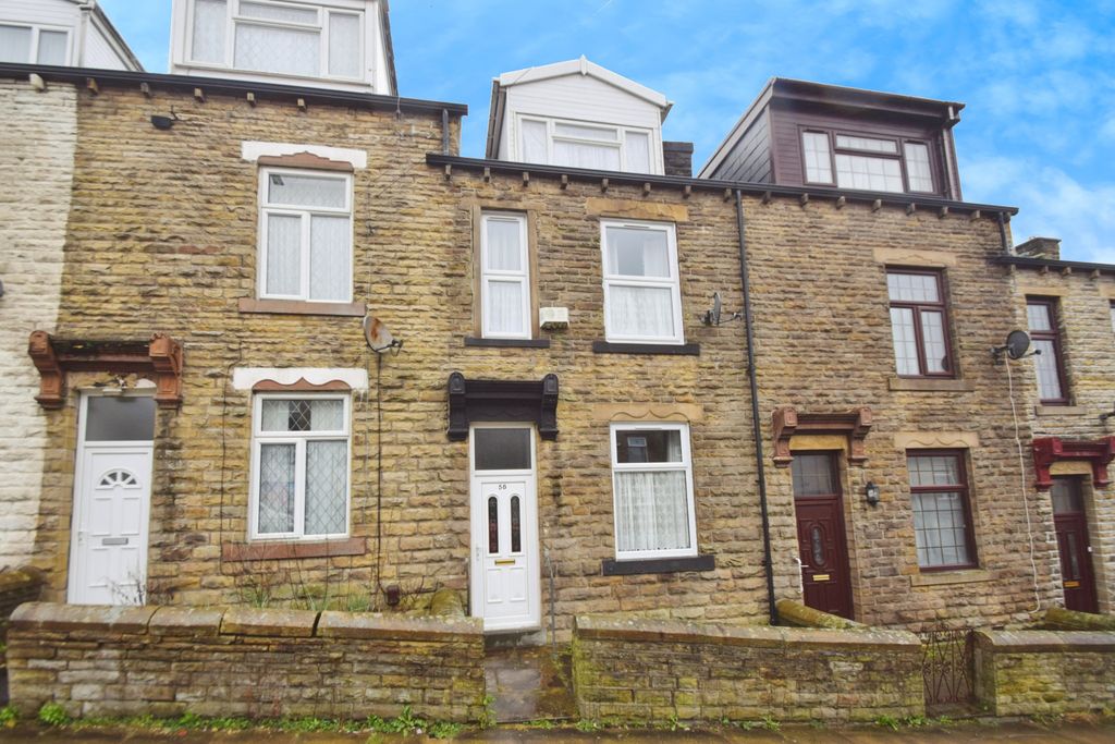 Property photo 2 of 13