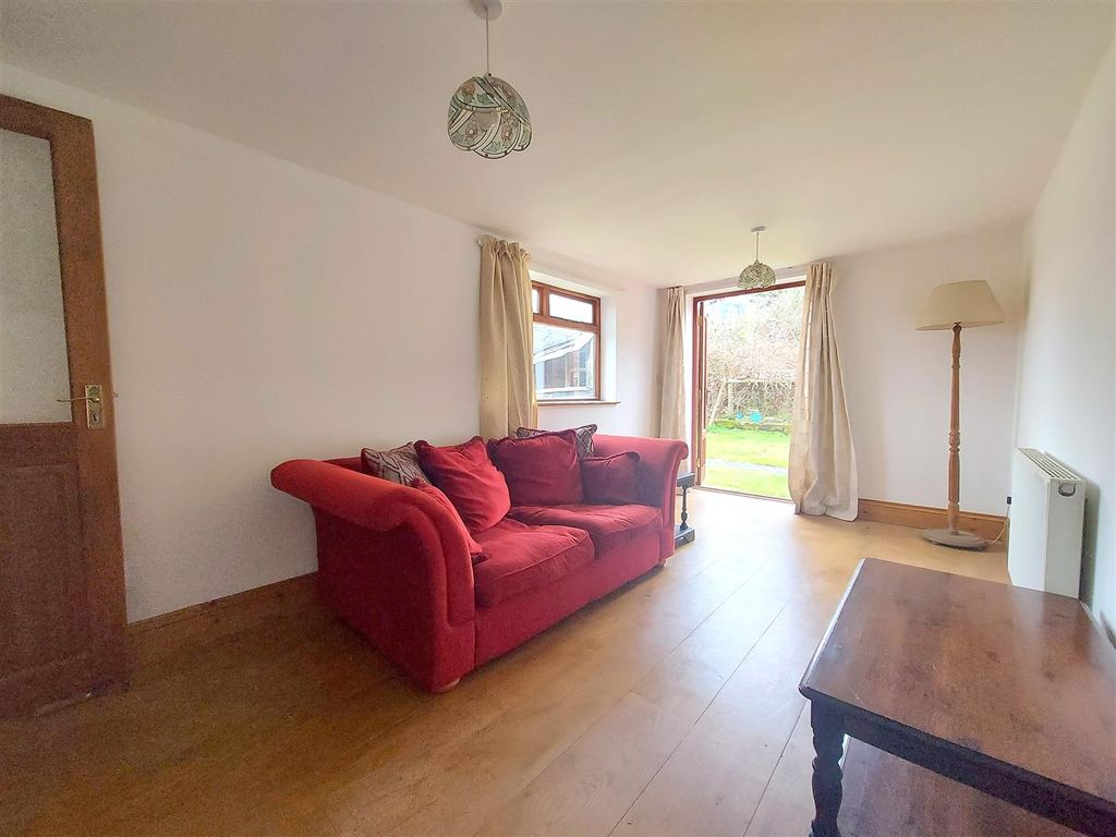 Property photo 2 of 6 Sitting Room