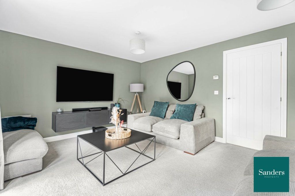 Property photo 3 of 24