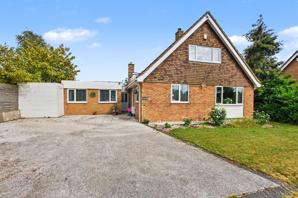 Property photo 1 of 26
