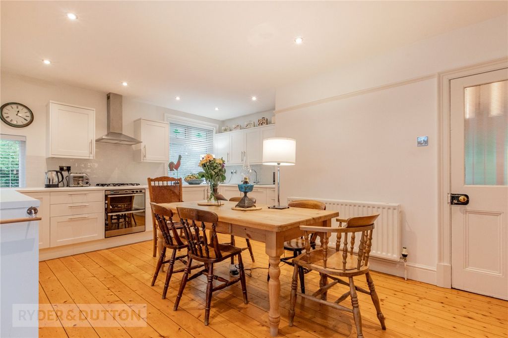 Property photo 3 of 26 Kitchen Diner