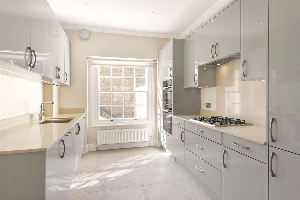 Property photo 3 of 9 Picture No. 07