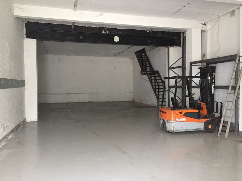 Property photo 2 of 5 Waterside Trading Centre  Unit 2 3.Jpg