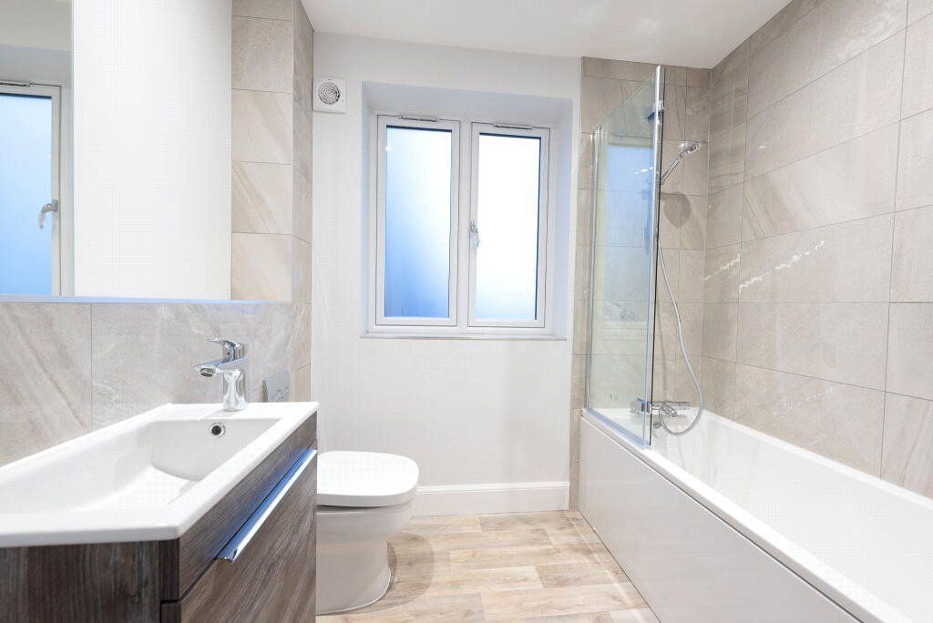 Property photo 3 of 10 Picture No. 06