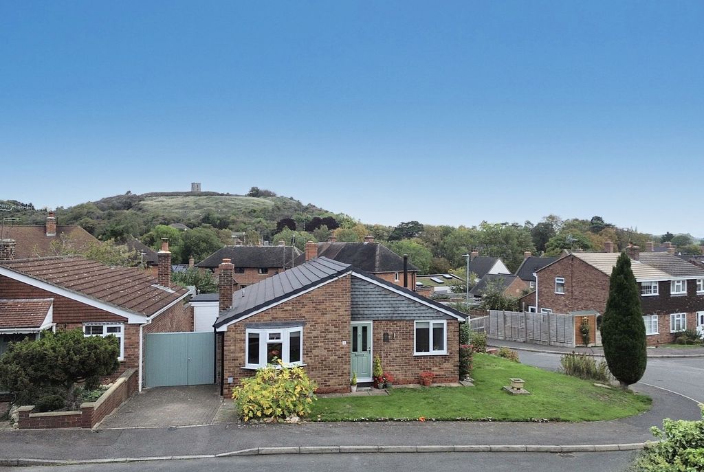 Property photo 1 of 27