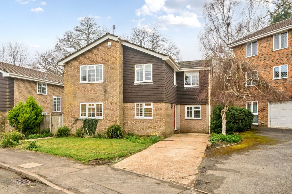 Property photo 1 of 13