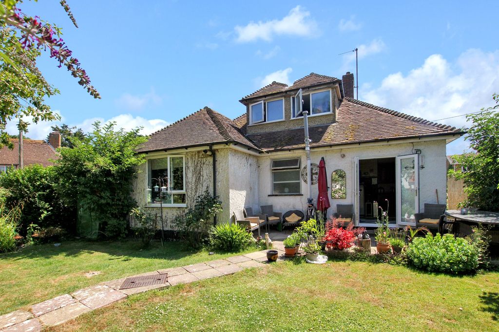 Property photo 1 of 21