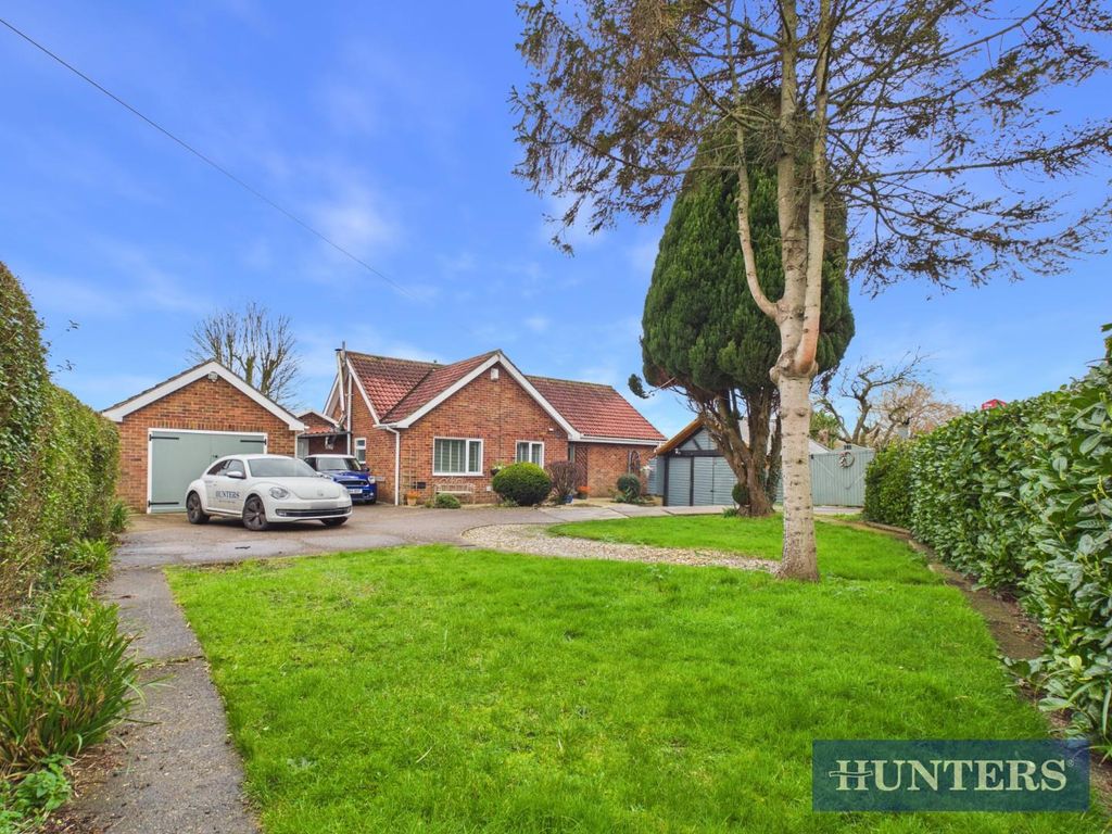 Property photo 1 of 22 Cam01450G0-Pr0289-Still043.Jpg