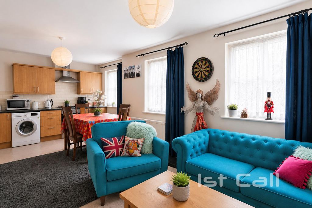 Property photo 2 of 8 Open Plan Lounge/ Kitchen