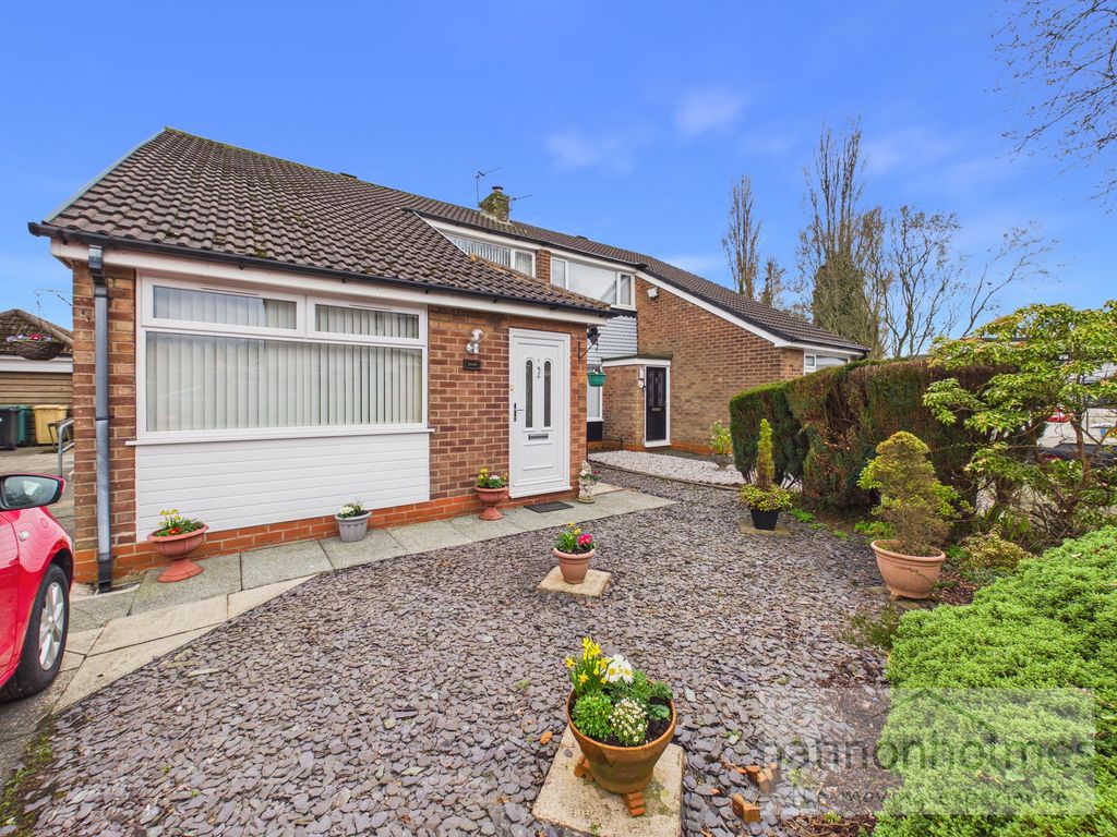 Property photo 1 of 31 Cam05283G0-Pr0159-Still028