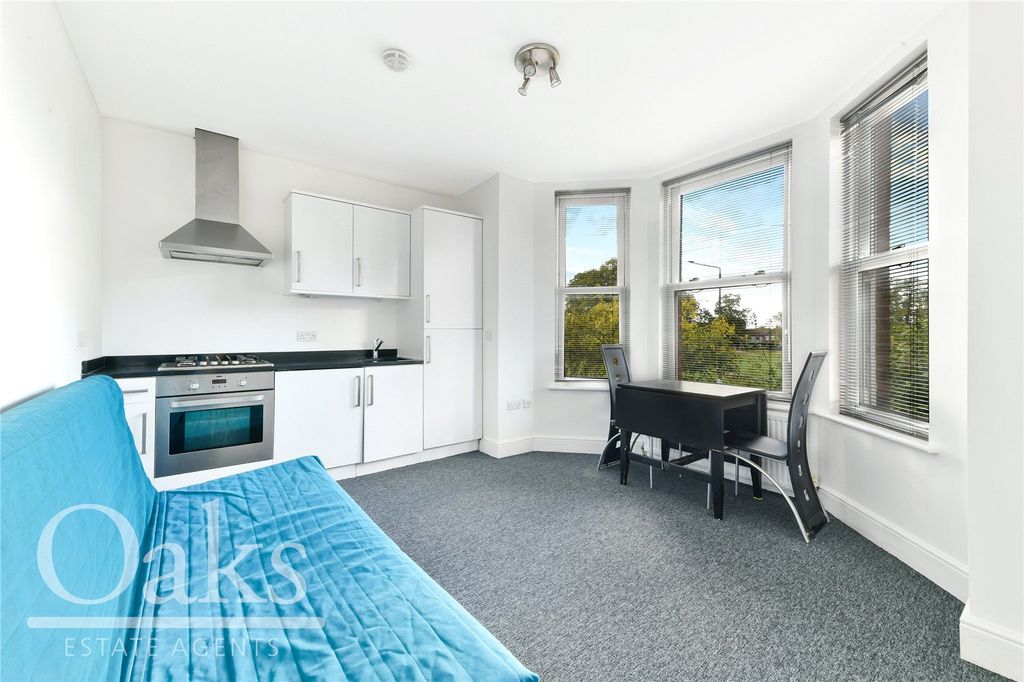Property photo 2 of 8 Picture No. 04