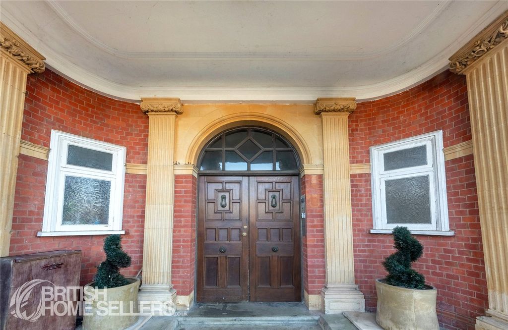 Property photo 2 of 21 Picture No. 04