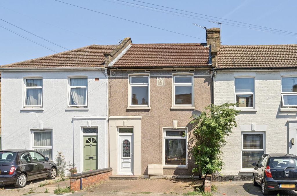 Property photo 1 of 12 Front2025.Jpg