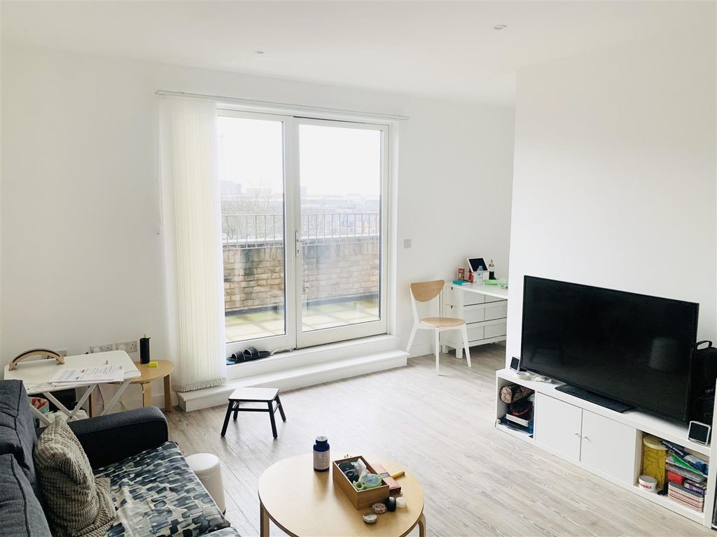 Property photo 1 of 7 Reception Room