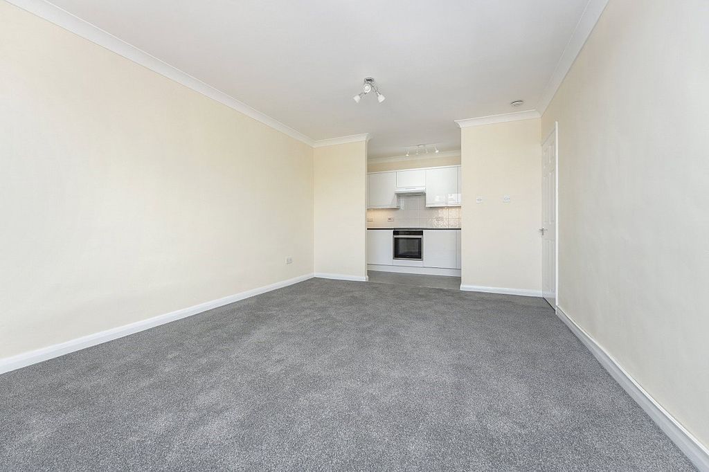 Property photo 1 of 17 Picture No. 10