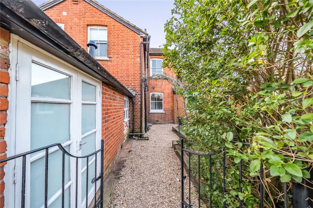 Property photo 1 of 7 Picture No. 09