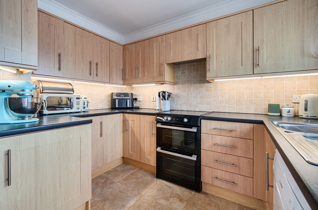 Property photo 3 of 23 1416800-14-699F23...