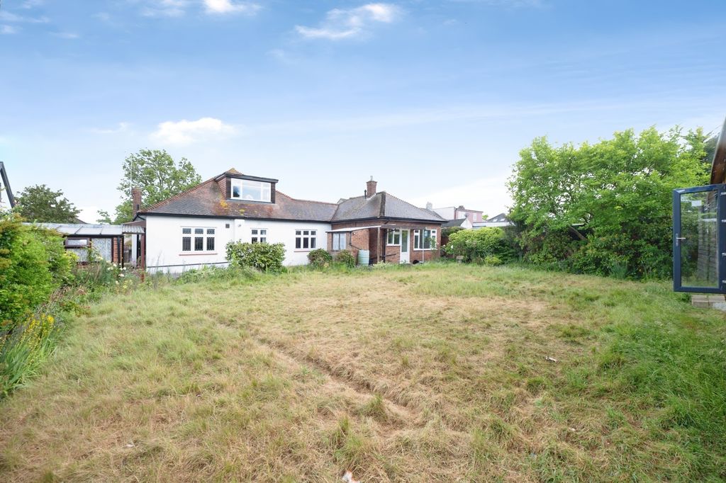 Property photo 3 of 21 Pbox-Img.Jpg