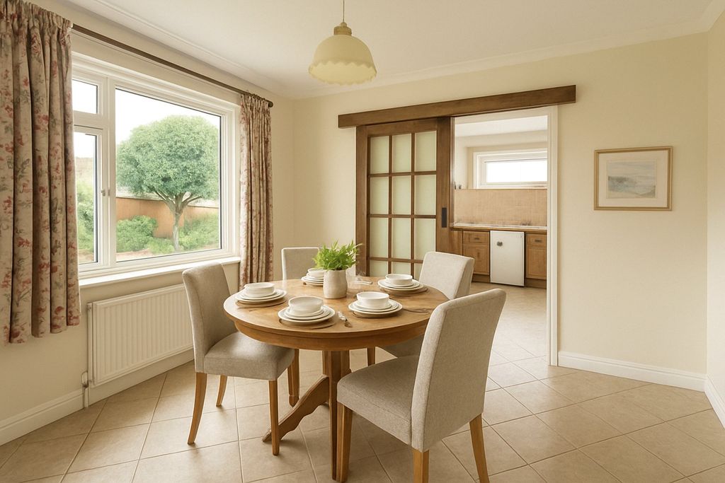 Property photo 3 of 18 Dining Room Ai