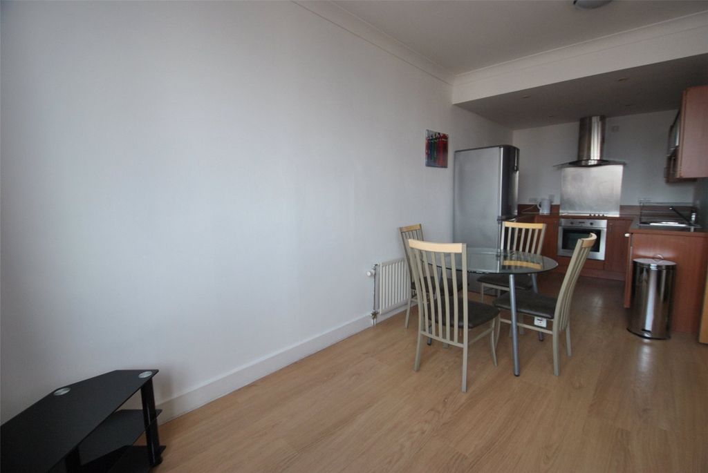 Property photo 3 of 8 Photo 3