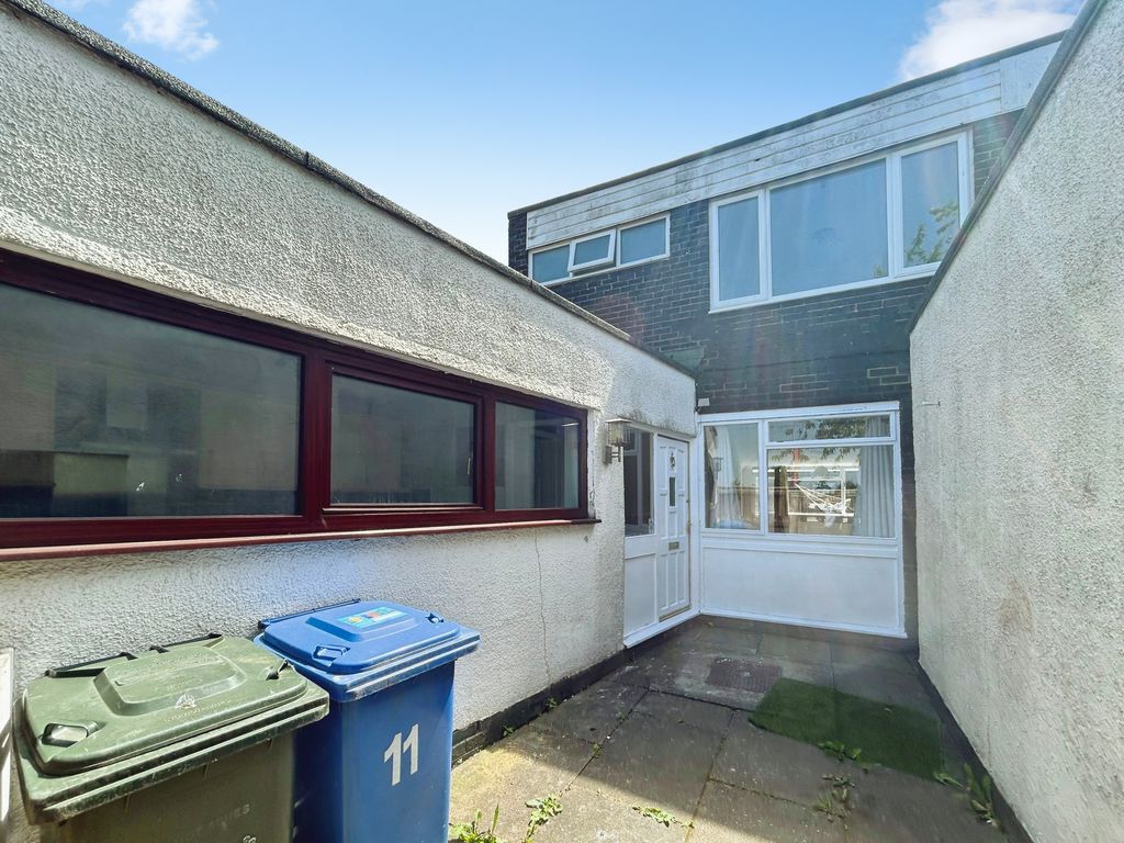 Property photo 2 of 10 Photo 6
